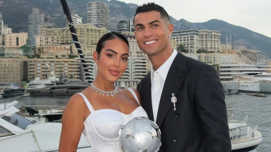 Beklenen haber geldi: Ronaldo evleniyor