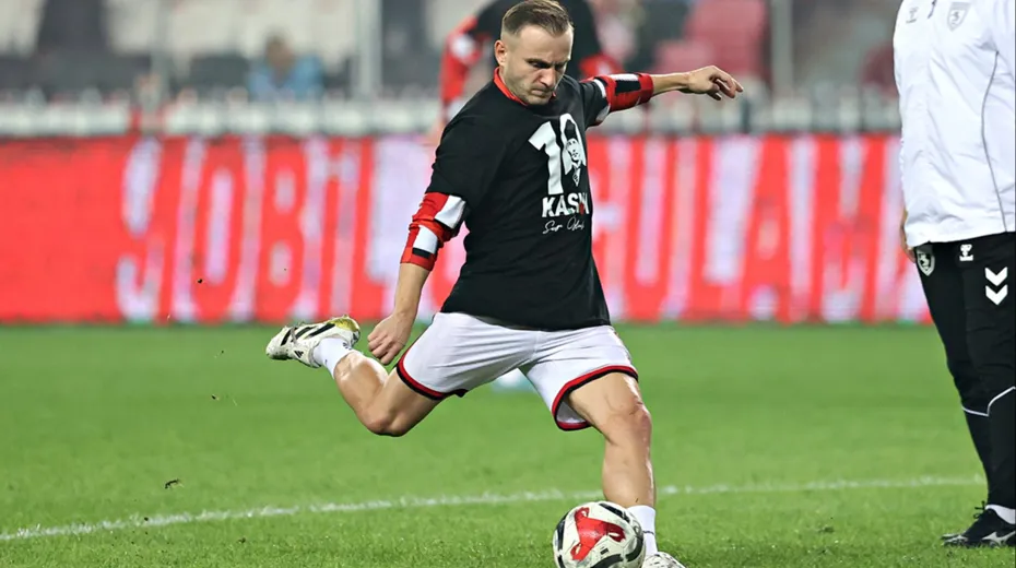 Samsunsporlu Celil Yüksel: 