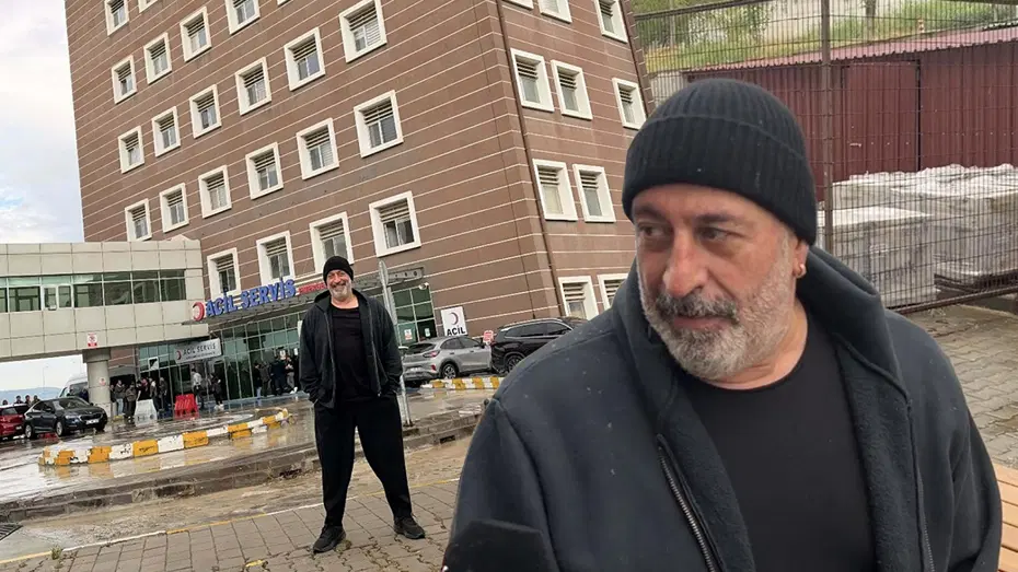 Kontrol için Çanakkale'ye gelmişti. Cem Yılmaz'dan ÇOMÜ paylaşımı