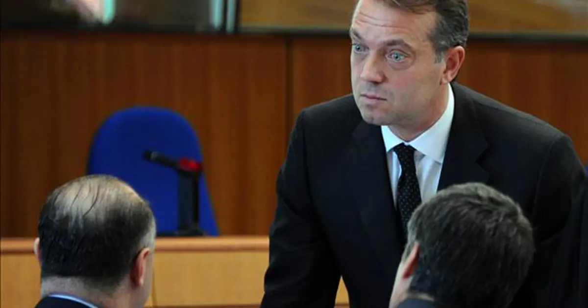 Cem Uzan'a bir kötü haber daha. TMSF haklı bulundu, banka hesaplarındaki paralara el konulacak