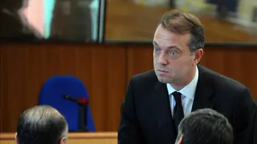 Cem Uzan'ın Paris'teki gizli kasasına TMSF el koydu