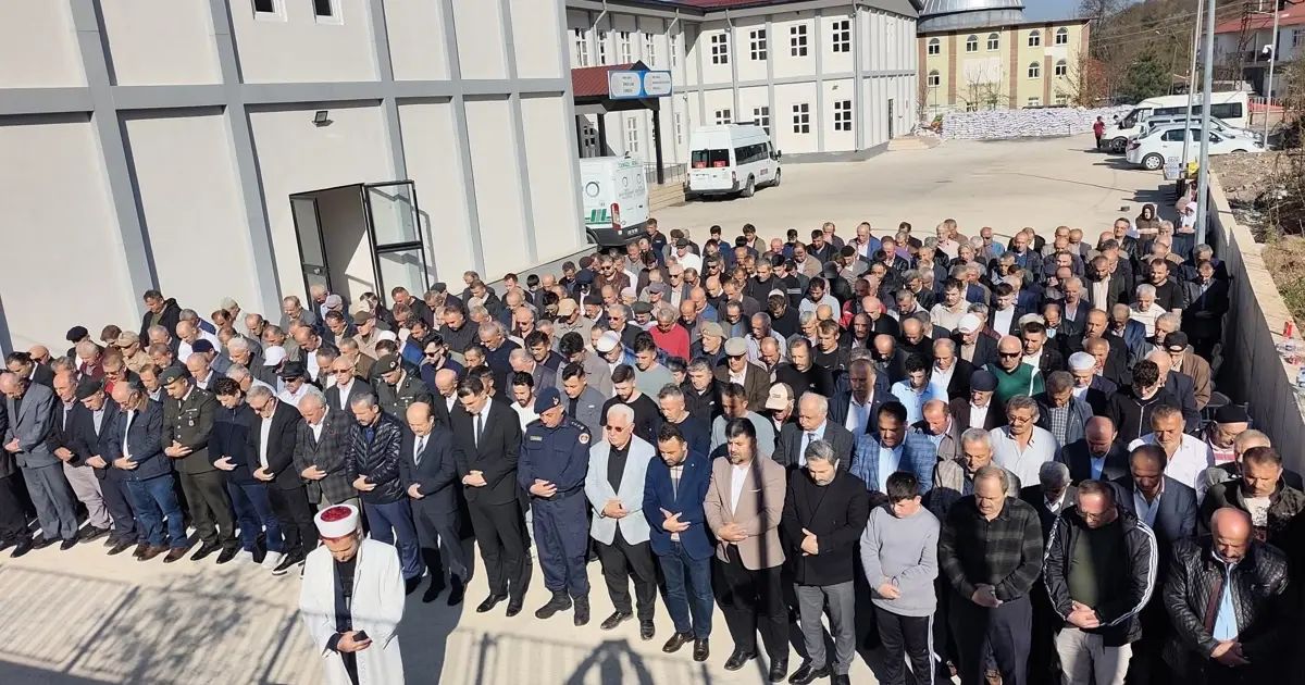 Ordu'da 94 yaşında hayatını kaybeden Kore gazisi toprağa verildi