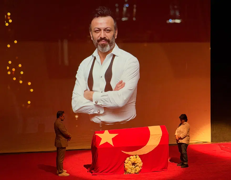 SERHAT MUSTAFA KILIÇ 1