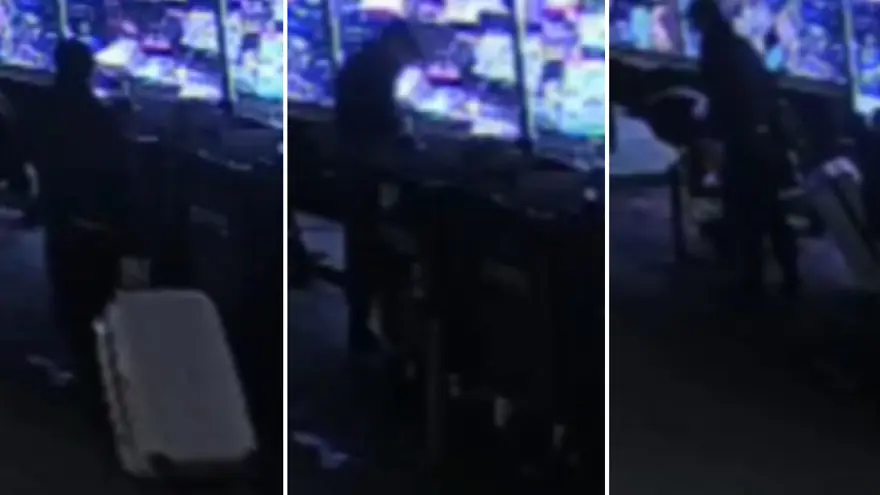 Şişli'de kesik baş cinayetinden yeni görüntüler. Cesedi bavulla balkondan çıkarıp taksiye koydular 4