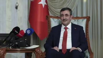 Cumhurbaşkanı Yardımcısı Cevdet Yılmaz'dan enflasyon mesajı