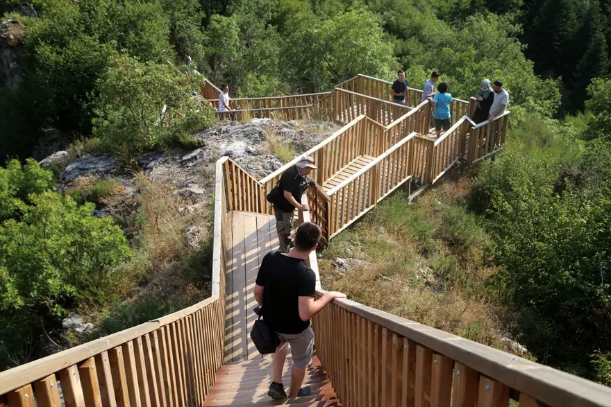 Kastamonu'nun kanyonlarıyla ünlü ilçesi Pınarbaşı nüfusunun 20 katı ziyaretçi ağırladı 18 Kastamonu'nun kanyonlarıyla ünlü ilçesi Pınarbaşı nüfusunun 20 katı ziyaretçi ağırladı 18
