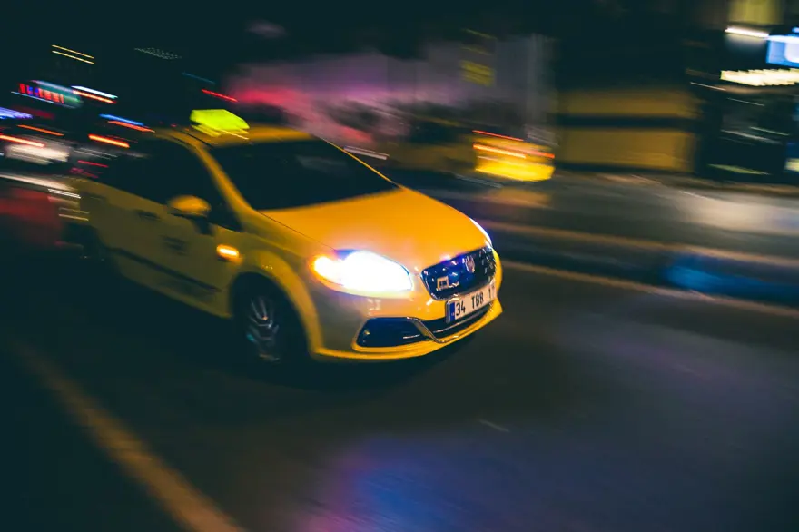 İstanbul'un taksileri değişiyor! Yeni tasarım için anket başlatıldı... İşte 5 farklı tasarım 2