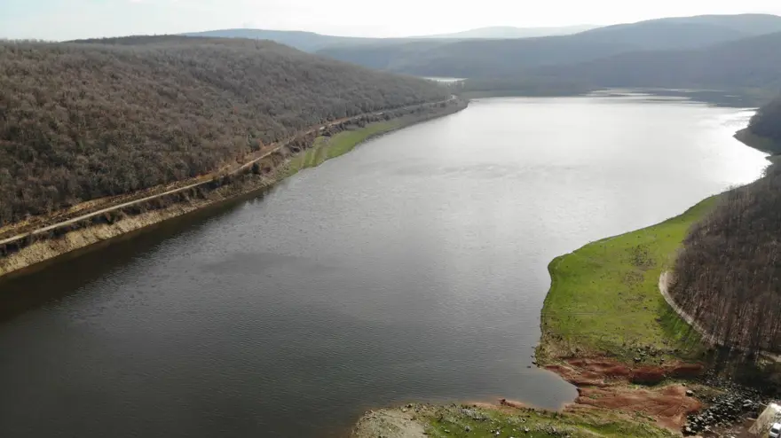 İstanbul'un barajları alarm veriyor: 8 ayda yüzde 97,29 oranında düşüş İstanbul'un barajları alarm veriyor: 8 ayda yüzde 97,29 oranında düşüş