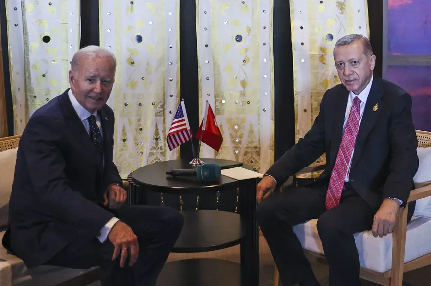 BIDEN'LA BİR ARAYA GELDİ 3