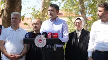 Bakan Kurum Sındırgı'da konuştu: 152 binada 265 bağımsız bölüm ağır hasarlı ya da yıkık