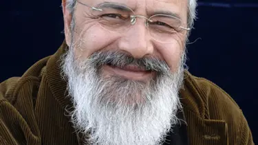 Sözünü Sakınmadan'ın konuğu Enis Batur