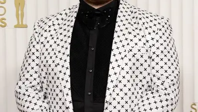 Emmy ödüllü Paul Walter Hauser kilosunun kariyerini etkilediğini açıkladı