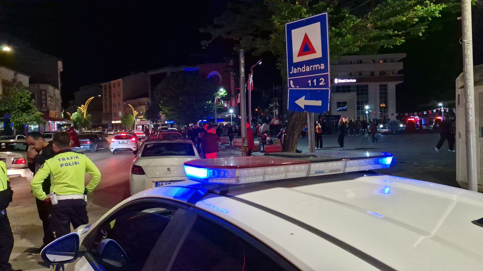 Çorum'da şampiyonluk kutlaması: Havai fişek çocuğun kafasına isabet etti