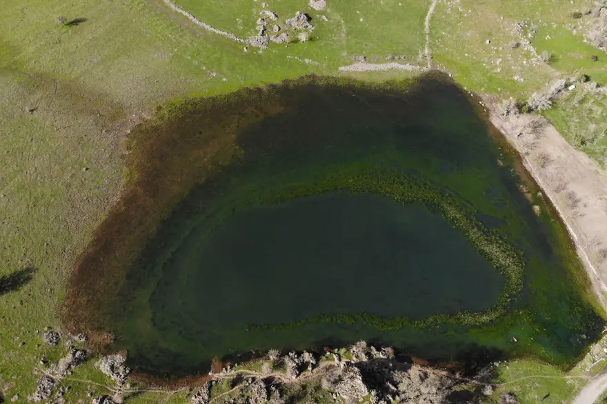 Sülüklü Göl'de ilkbahar renkleri 6