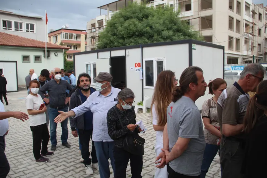 Deprem bölgesinde seçimin ikinci turu 5