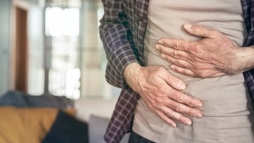 Doktorlar 2 belirtiyi ciddiye almadı: 10 hafta içinde en ölümcül kanserden öldü 2