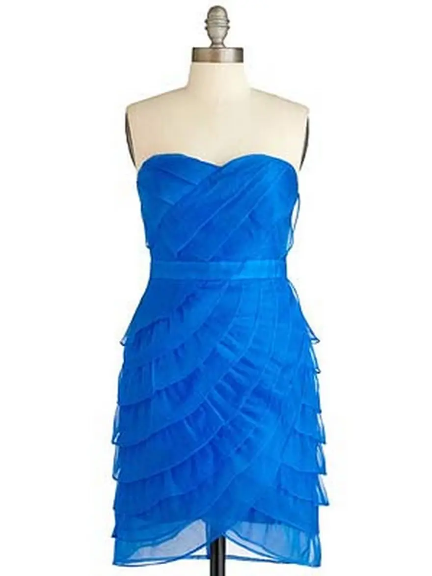 Yeni sezonda mezuniyet elbiseleri 2