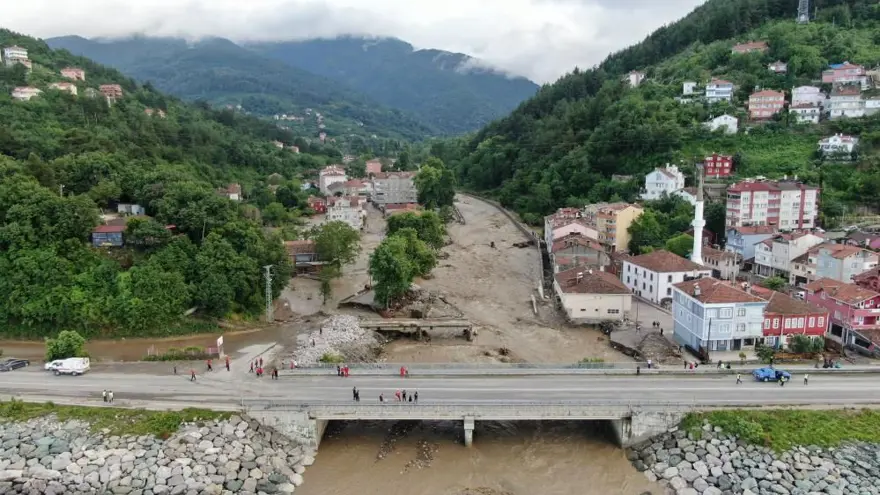 Batı Karadeniz'i yine sel vurdu 68