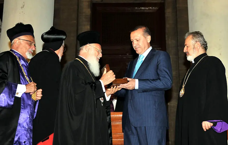 Azınlık temsilcileriyle iftar 19