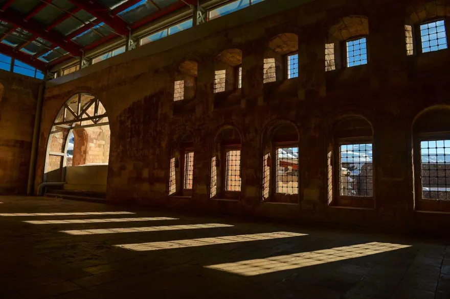 "DÜNYADA İLK KALORİFER SİSTEMİNİN BURDA OLDUĞUNU ÖĞRENDİM" 7