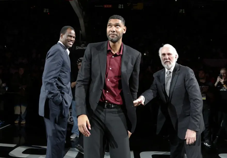 Tim Duncan'a büyük onur 2 Tim Duncan'a büyük onur 2