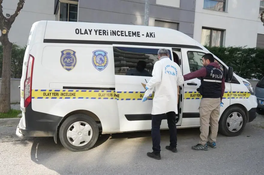 Müdür yardımcısı boğazı kesilmiş halde bulundu Müdür yardımcısı boğazı kesilmiş halde bulundu