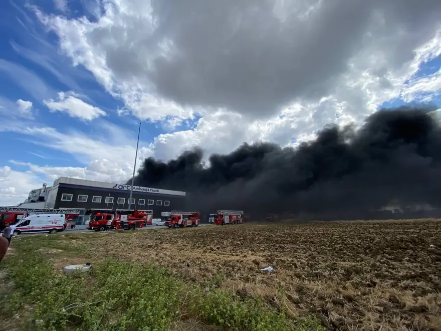 1 KİŞİ GÖZALTINDA 4