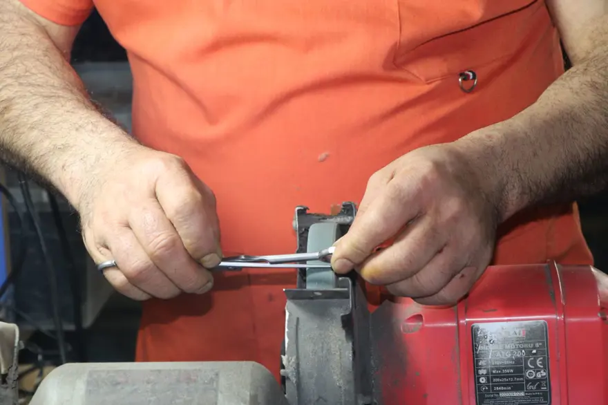 Babasının yanında çırak olarak başladı: 35 yıldır 5 çocuğunu bu işi yaparak büyüttü 3