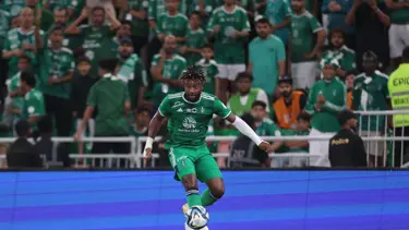 Allan Saint-Maximin kimdir? Fenerbahçe transfer gündemindeki Allan Saint-Maximin kaç yaşında, hangi mevkide oynuyor?