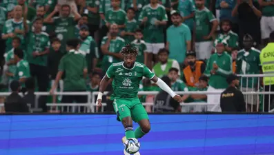 Allan Saint-Maximin kimdir? Fenerbahçe transfer gündemindeki Allan Saint-Maximin kaç yaşında, hangi mevkide oynuyor?