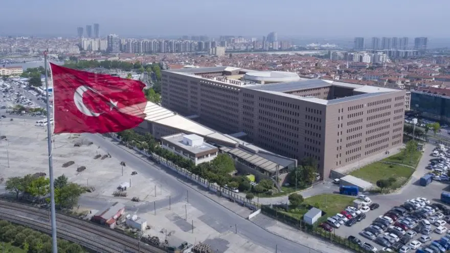 Bakırköy Adliyesi’nde lostracı vurgunu: “120bin liraya dosyayı kapatırız” 