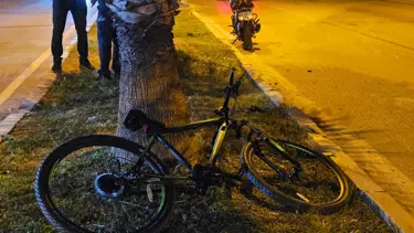Yaya geçidinden geçen bisikletliye motosiklet çarptı: 1 ölü