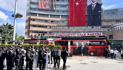 CHP Genel Merkezinde gerginlik: Özel Kılıçdaroğlu ile görüşmeyi anlattı