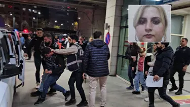 İki çocuk annesi komşusunu bahis borcu için öldürüp altınlarını çaldı