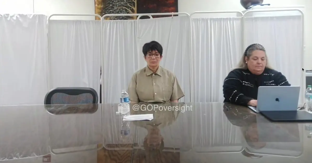 Epstein'in suç ortağı: "Eğer Trump affederse konuşurum"