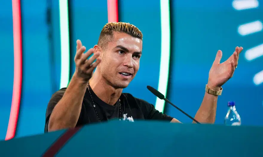 Cristiano Ronaldo hakkında kadro dışı kararı verilerek disiplin soruşturması başlatıldı