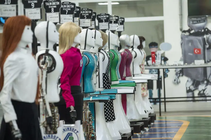 İlk insansı robot fabrikası Konya'da 10