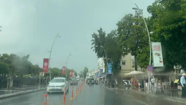 Marmaris’e sonbaharın ilk yağmuru yağdı