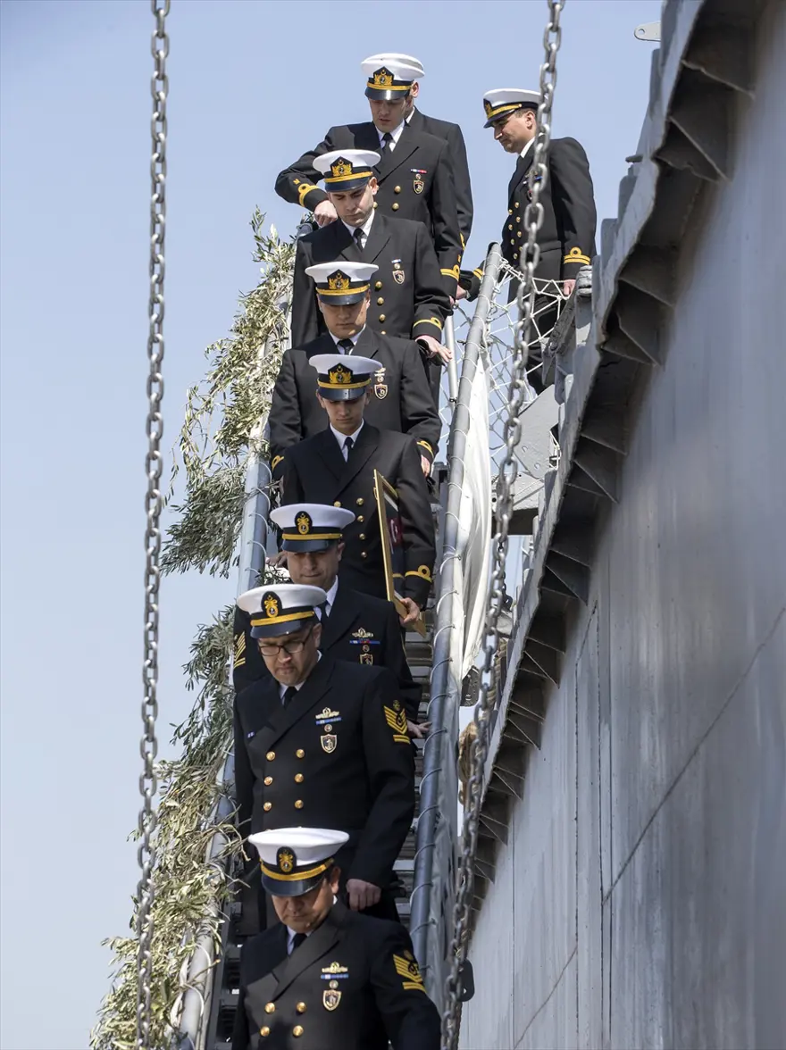 Kıbrıs Gazisi TCG Ertuğrul artık "emekli" 12