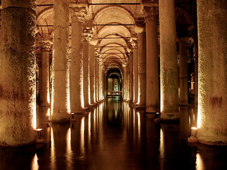 Tarihi Yerebatan Sarnıcı Müzesi yenilenme çalışmalarının ardından açıldı 2