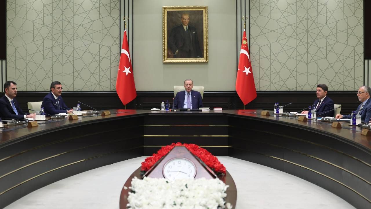 Kabine bugün toplanıyor