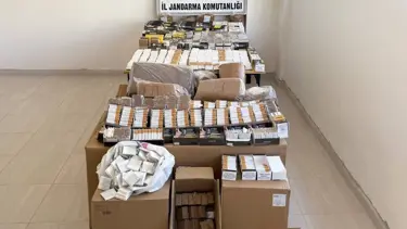 Mersin'de kaçak tütün operasyonu: 4 gözaltı