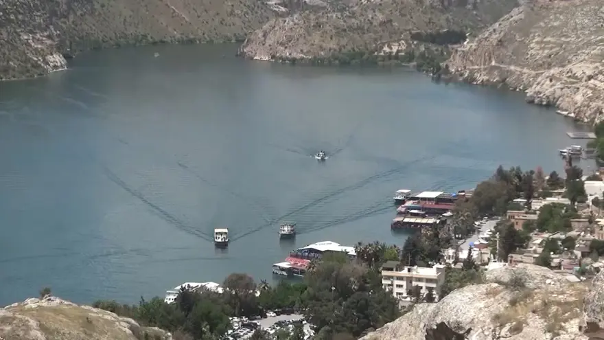 Halfeti’de turtekneleri çarpıştı 3