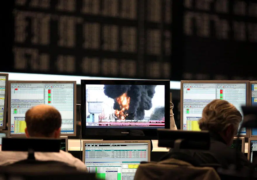 Atom bombası gibi 83 Atom bombası gibi 83