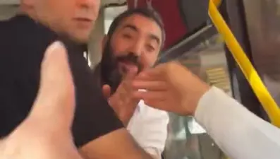 İETT otobüsünde karekod kavgası