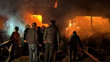 Bolu'da ahır yangını