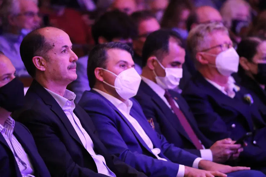 Yunus Emre Enstitüsü'nden Los Angeles Amerikan Yahudi Üniversitesi'nde konser 18