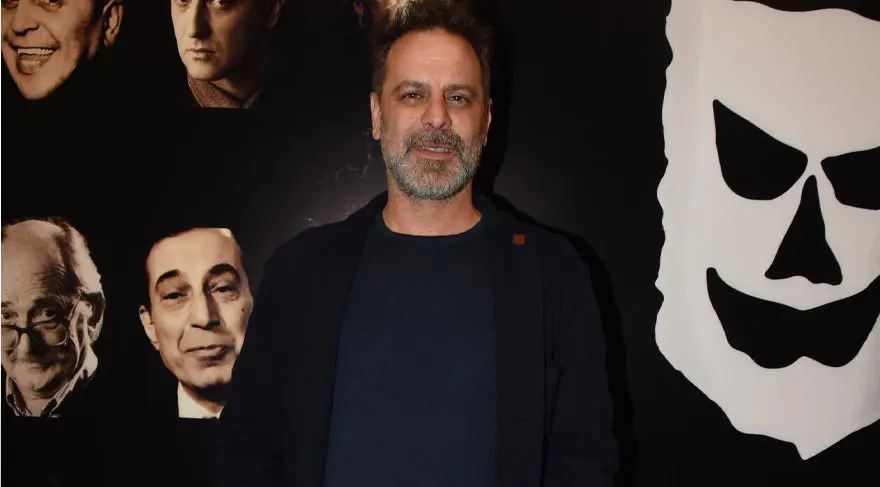 Dümbüllü'nün fesi artık Şevket Çoruh'ta (Baba Sahne açıldı) 10