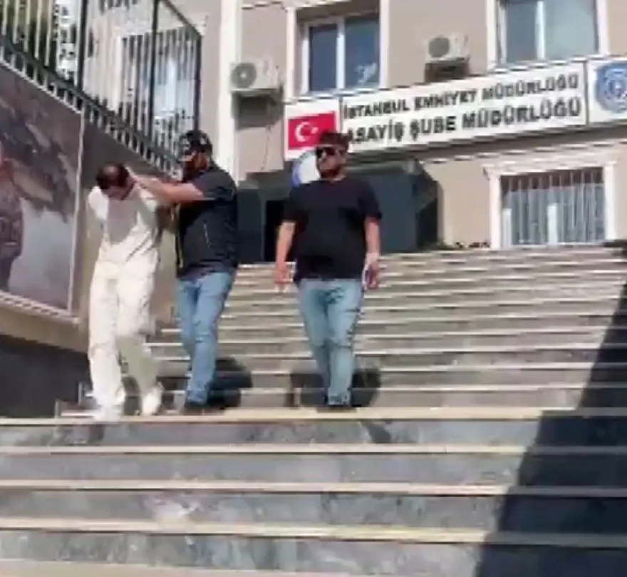 DAHA ÖNCEDEN İKİ SUÇ KAYDI VAR 3 DAHA ÖNCEDEN İKİ SUÇ KAYDI VAR 3