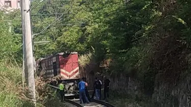 Yük treninin çarptığı yaşlı adam hayatını kaybetti